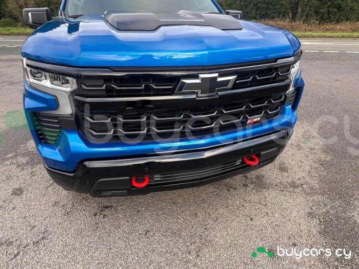 Chevrolet Silverado Blue