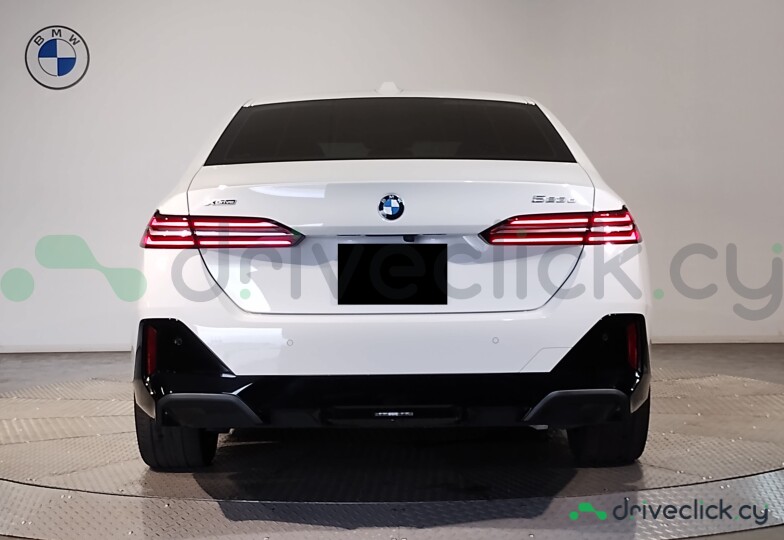 BMW 5 series Белый