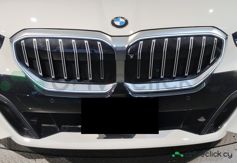 BMW 5 series Белый