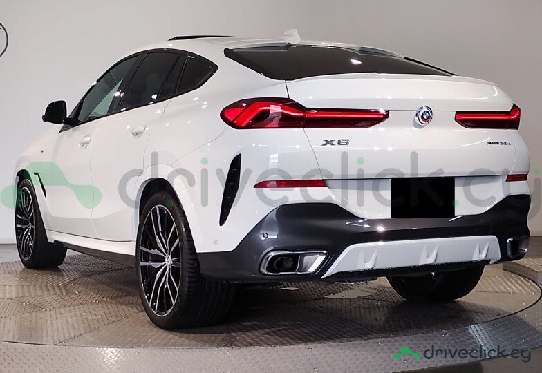 BMW X6 White