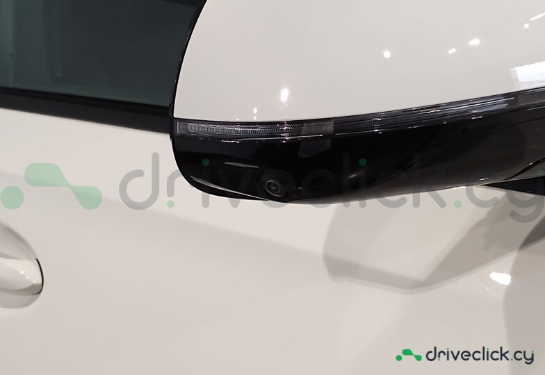 BMW X6 White