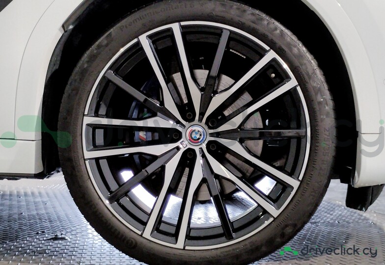 BMW X6 White