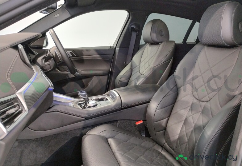 BMW X6 White