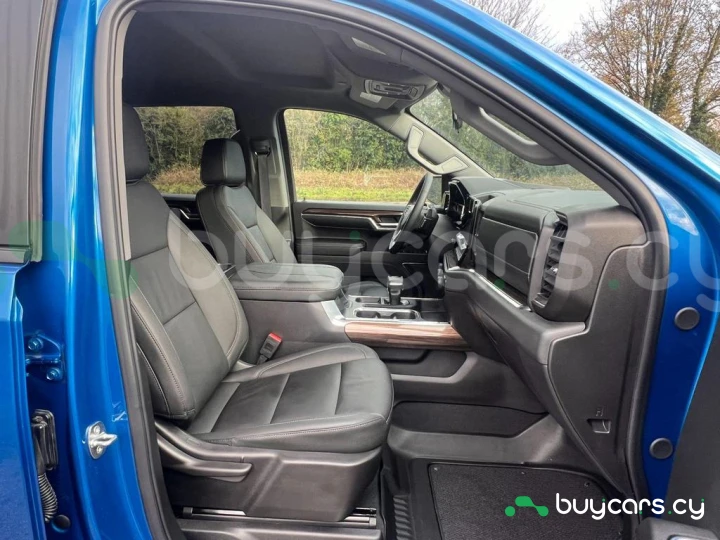 Chevrolet Silverado Blue