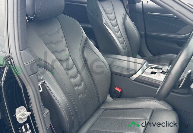 BMW 8 series Черный
