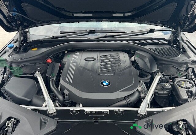 BMW 8 series Черный