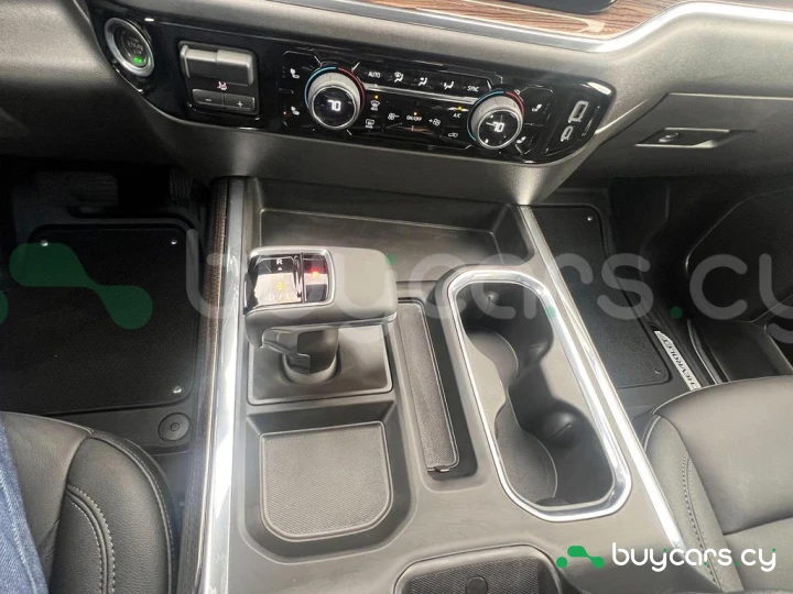 Chevrolet Silverado Blue