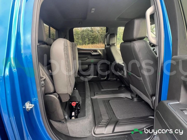 Chevrolet Silverado Blue