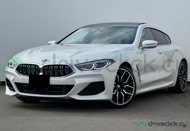 BMW 8 series Белый