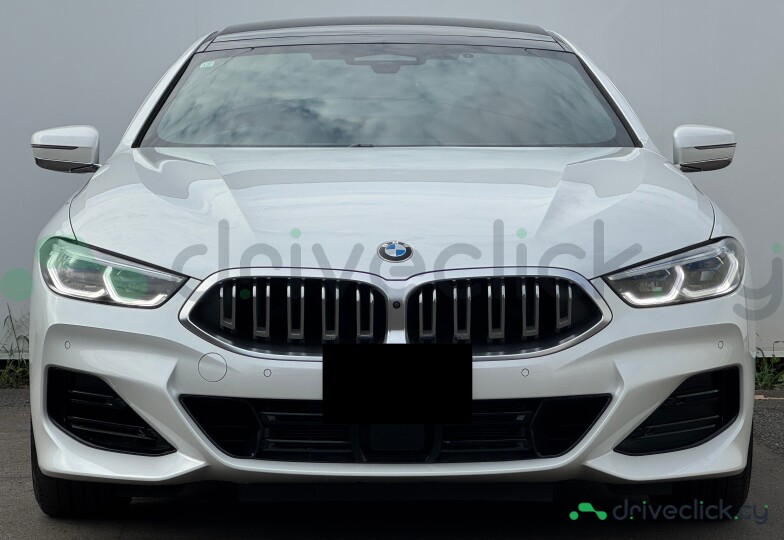 BMW 8 series Белый