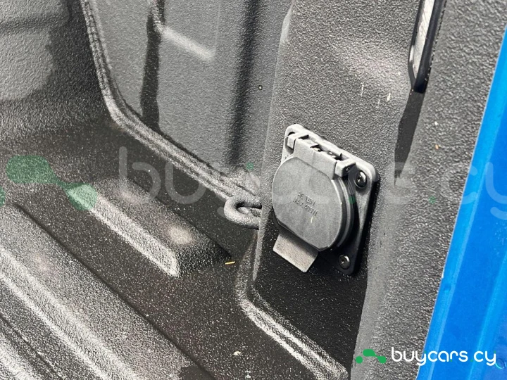 Chevrolet Silverado Blue