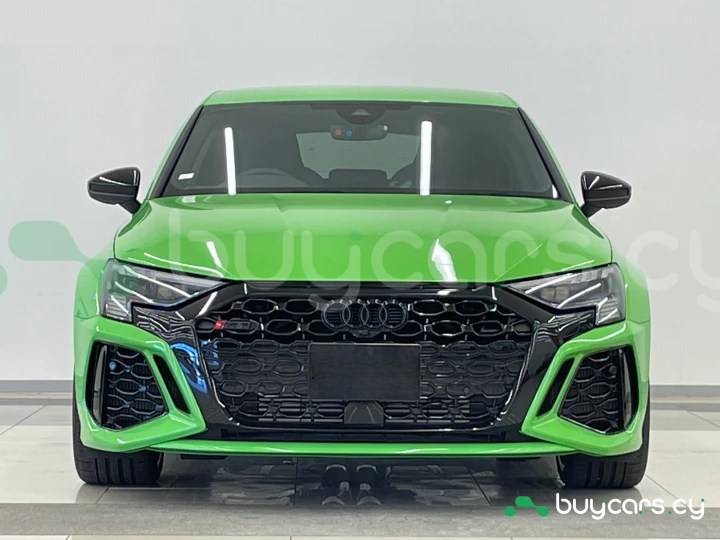 Audi RS3 Sportback Зеленый