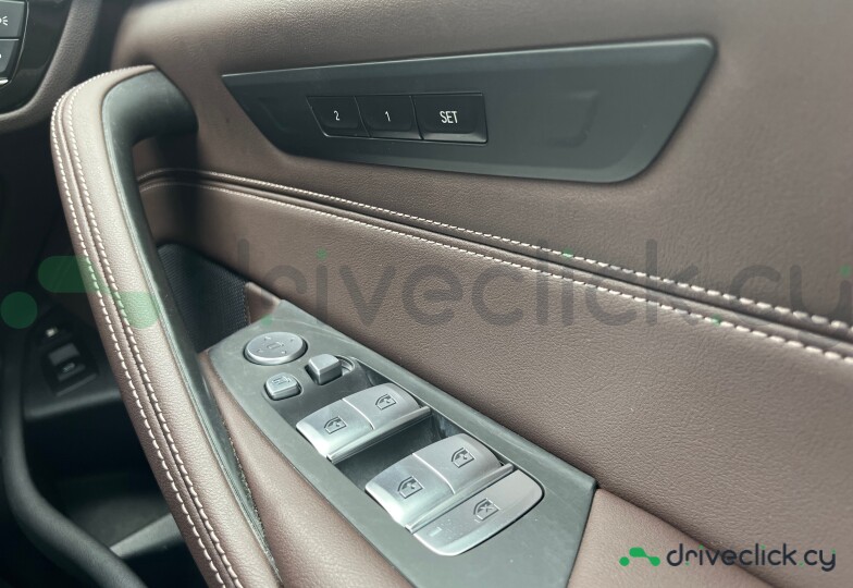 BMW 5 series Белый