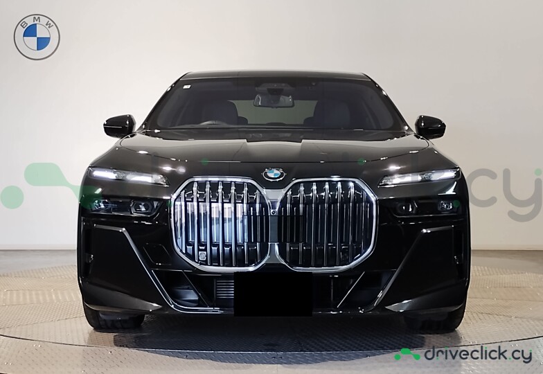 BMW 7 series Black