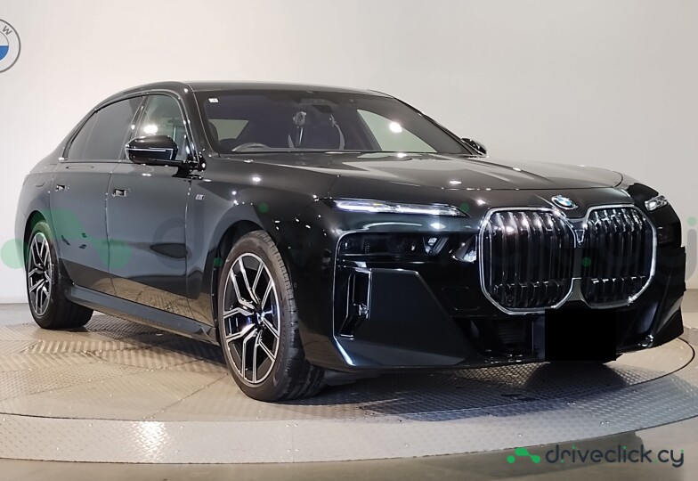 BMW 7 series Black