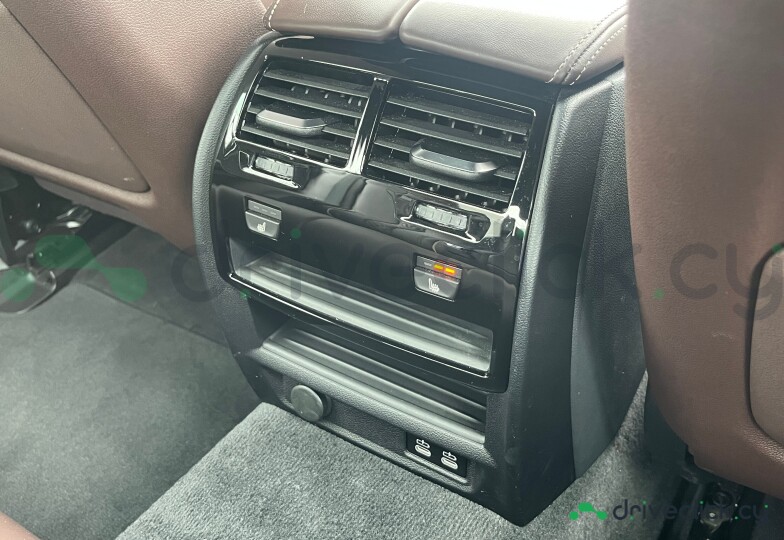 BMW 5 series Белый