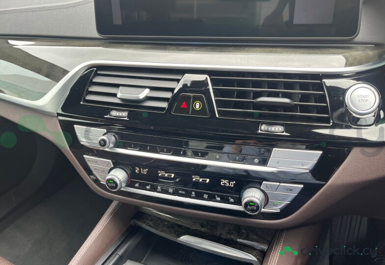BMW 5 series Белый
