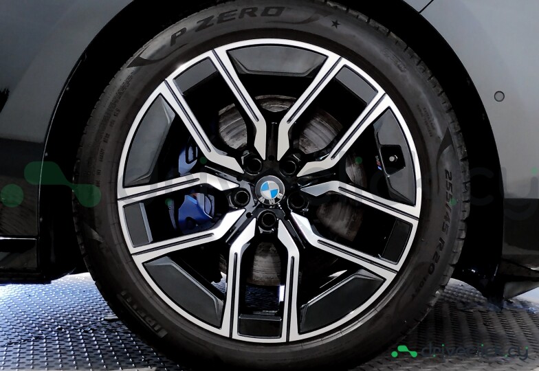 BMW 7 series Black