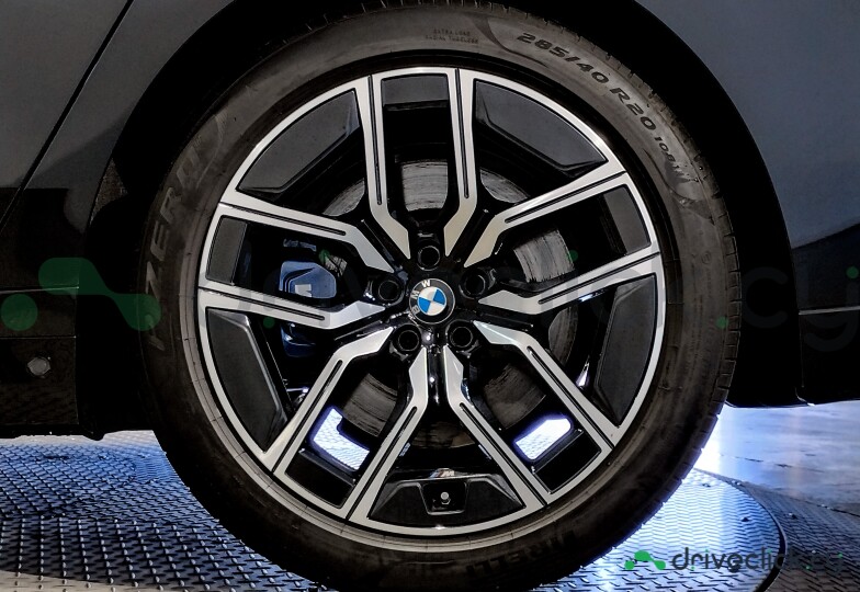 BMW 7 series Black