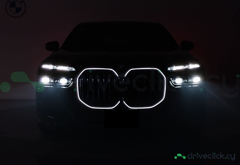 BMW 7 series Black