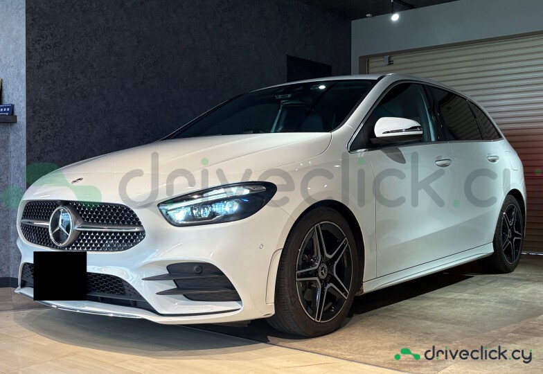 Mercedes B-class White