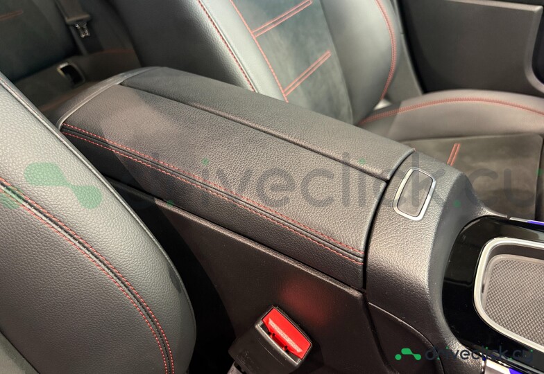 Mercedes B-class White