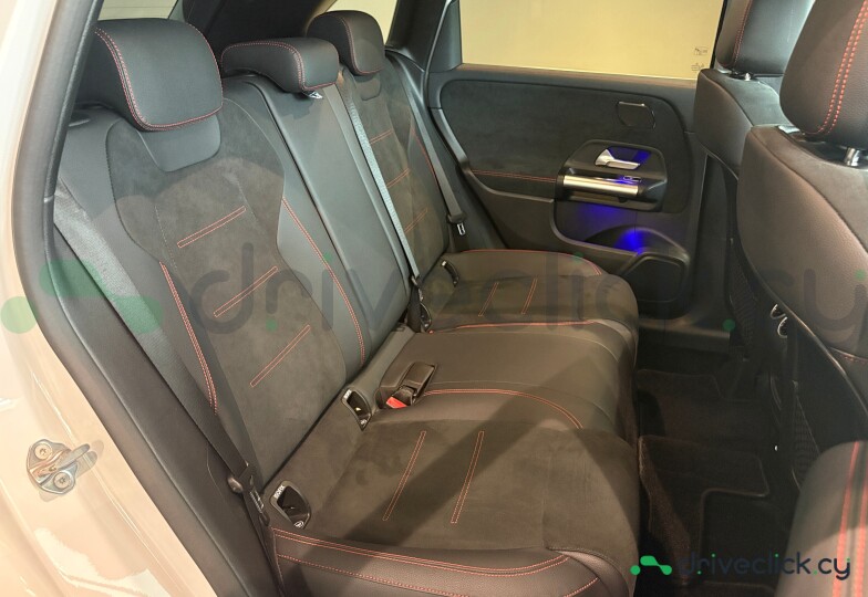 Mercedes B-class White