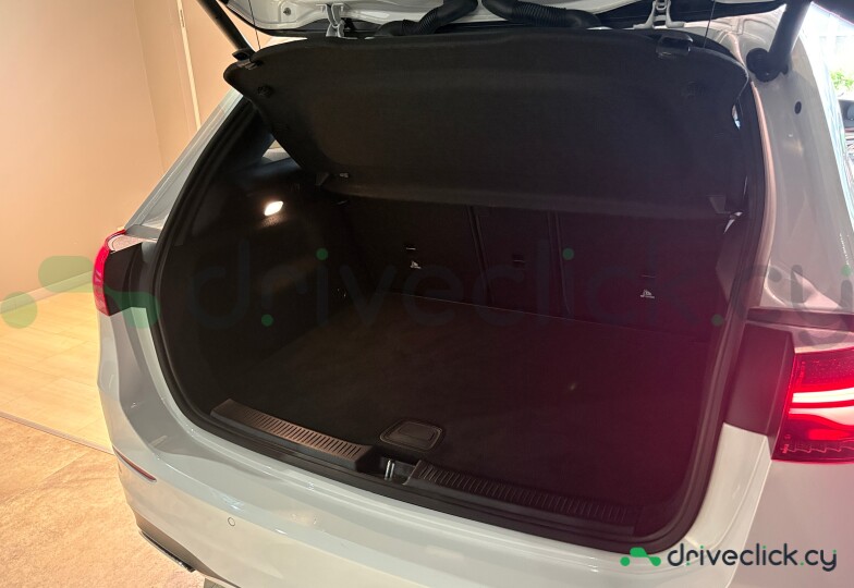 Mercedes B-class White