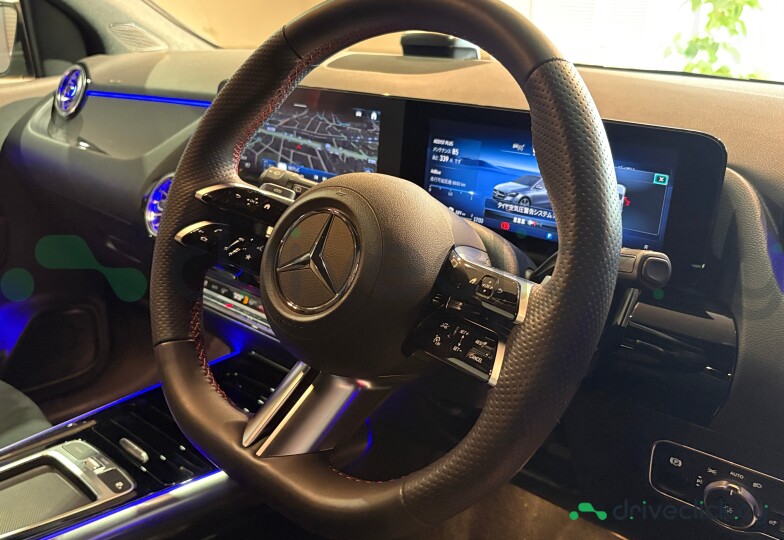 Mercedes B-class Red