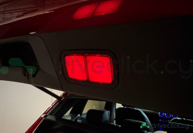 Mercedes B-class Red