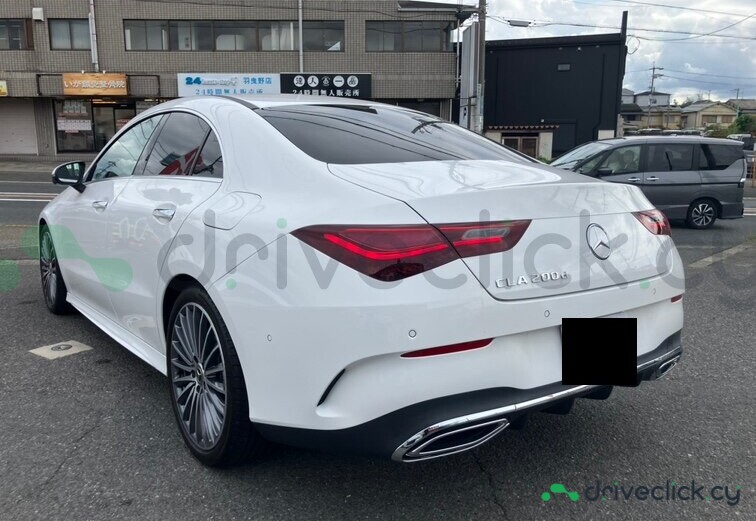 Mercedes CLA-class White