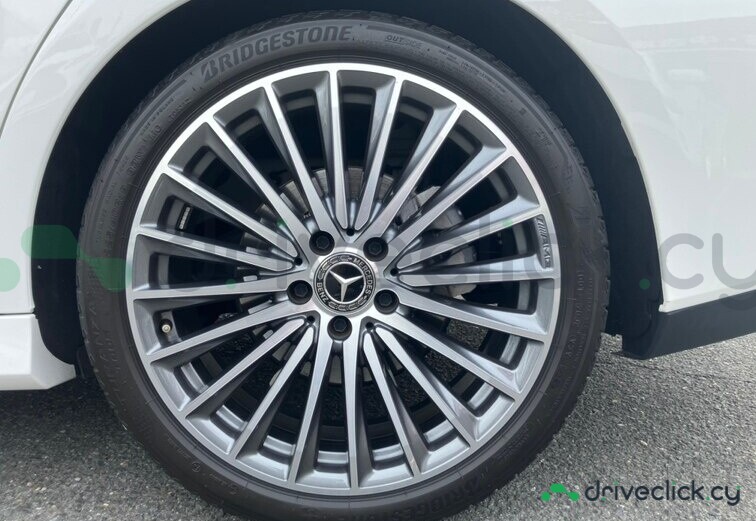 Mercedes CLA-class White