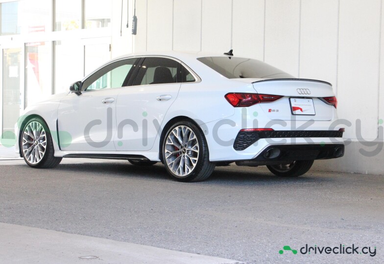 Audi RS3 Белый