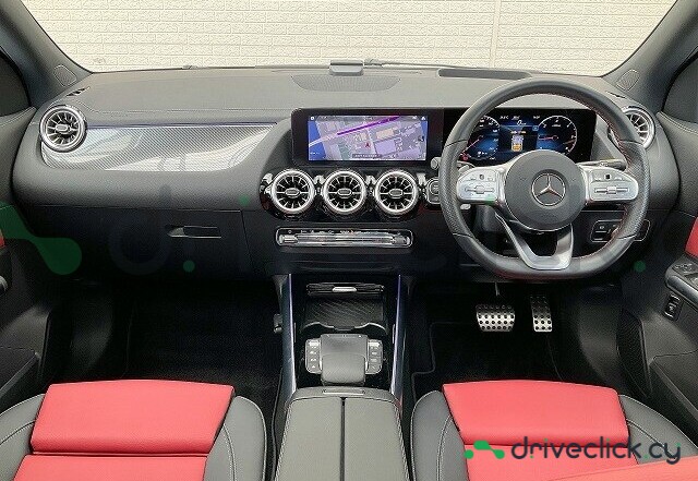 Mercedes GLA-class Blue