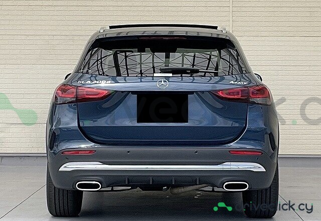 Mercedes GLA-class Blue