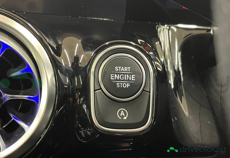 Mercedes GLA-class Black