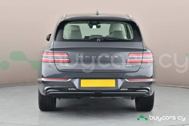 Genesis GV80 Серый