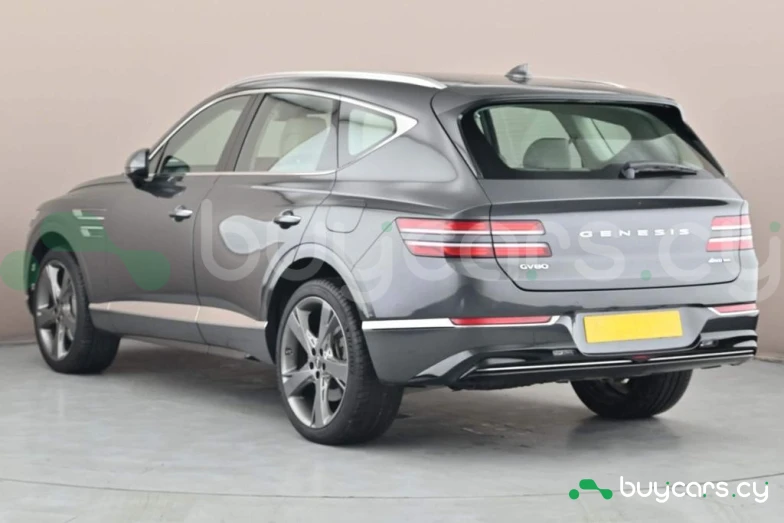 Genesis GV80 Серый