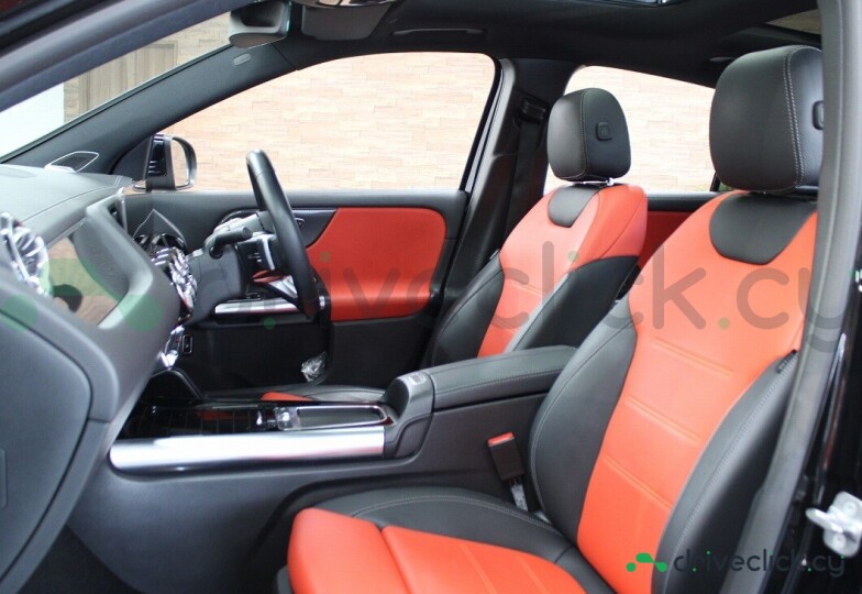 Mercedes GLA-class Black