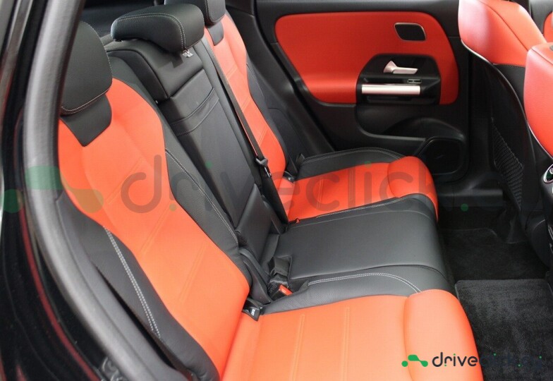 Mercedes GLA-class Black
