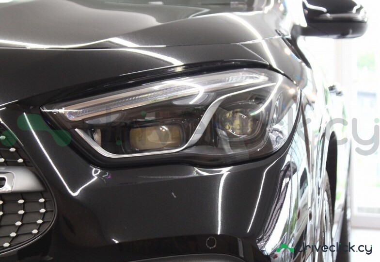 Mercedes GLA-class Black