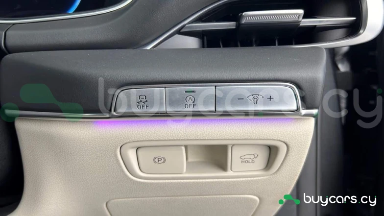 Genesis GV80 Серый