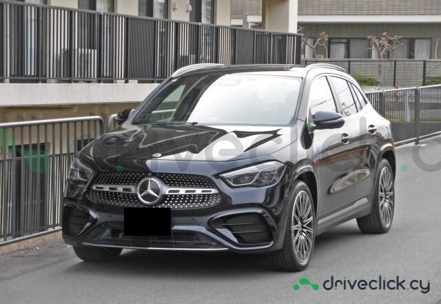 Mercedes GLA-class Black
