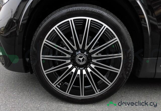 Mercedes GLA-class Black