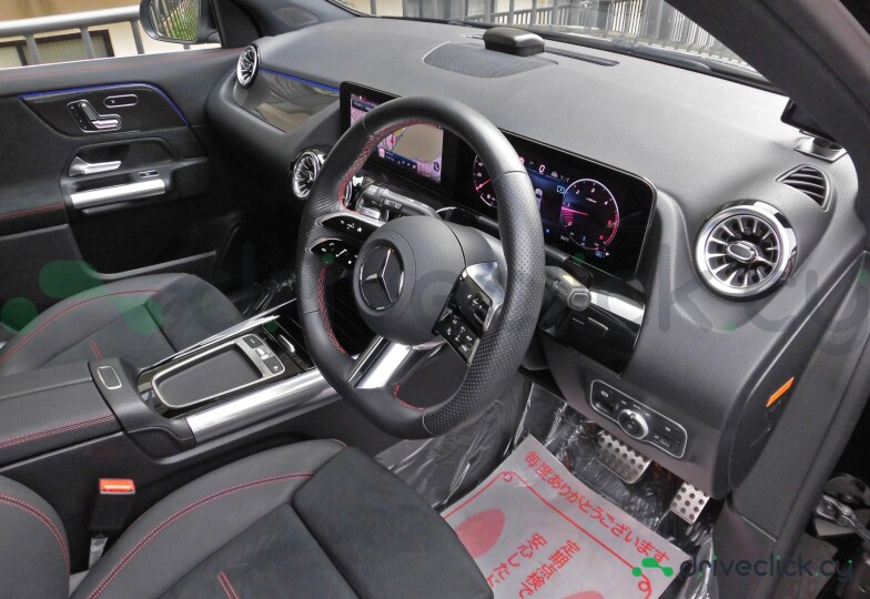 Mercedes GLA-class Black
