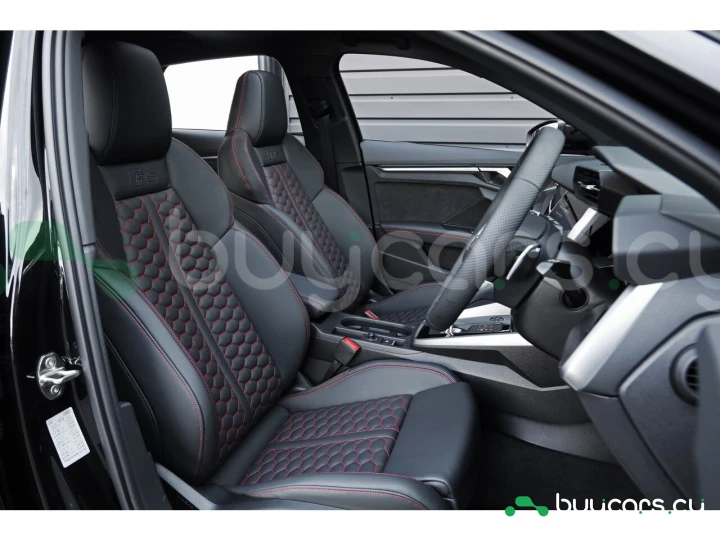 Audi RS3 Sportback Черный