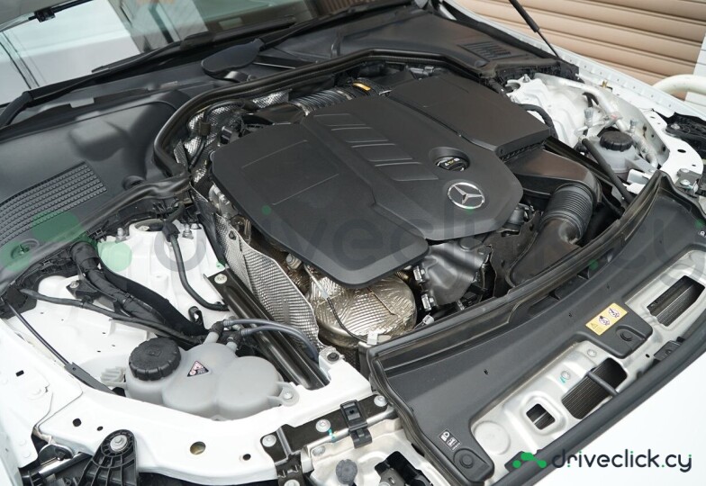 Mercedes C-class White
