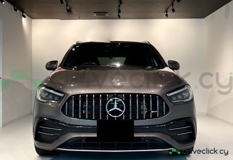 Mercedes GLA-class Grey