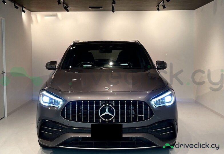 Mercedes GLA-class Grey