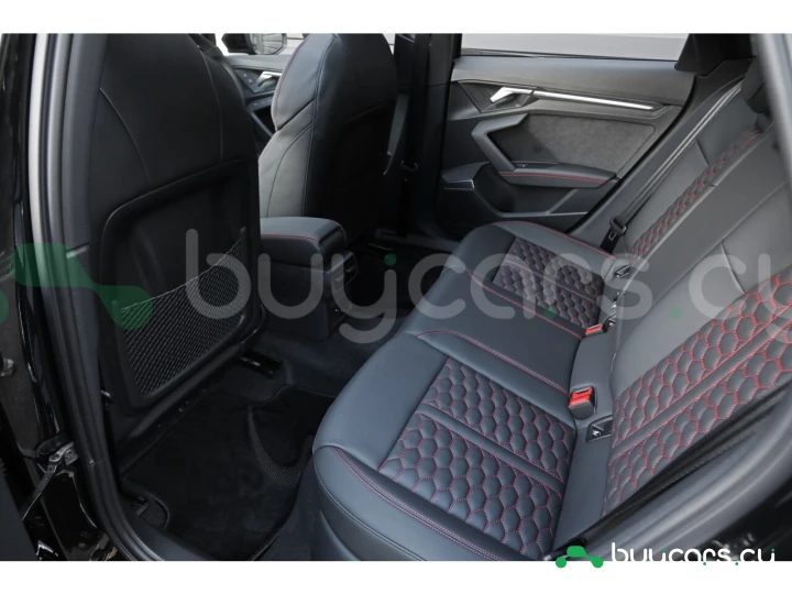 Audi RS3 Sportback Черный